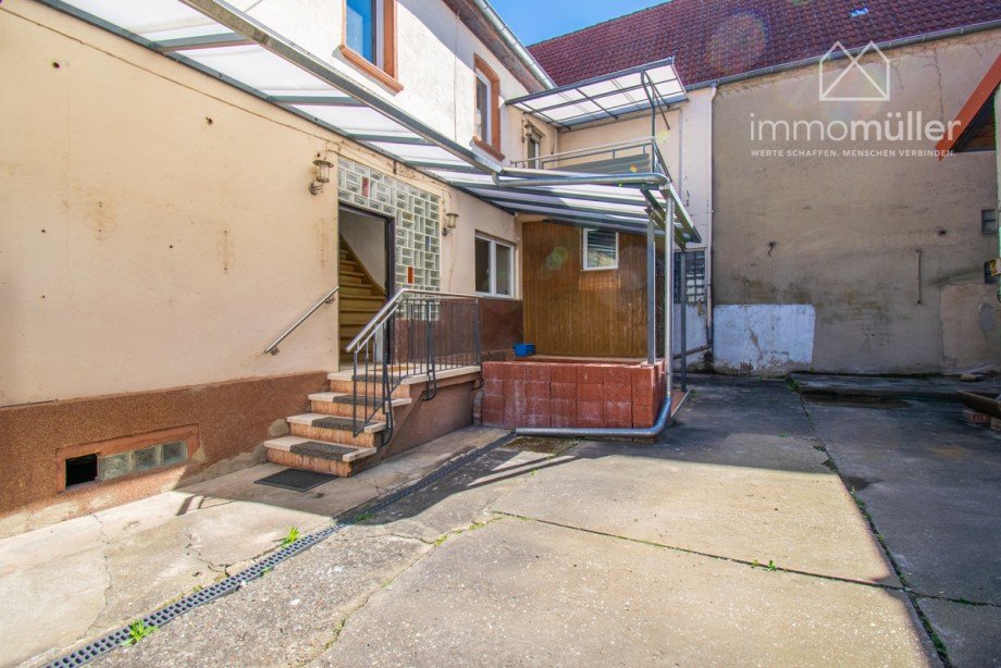Innenhof Einfamilienhaus Ober-Fl�rsheim