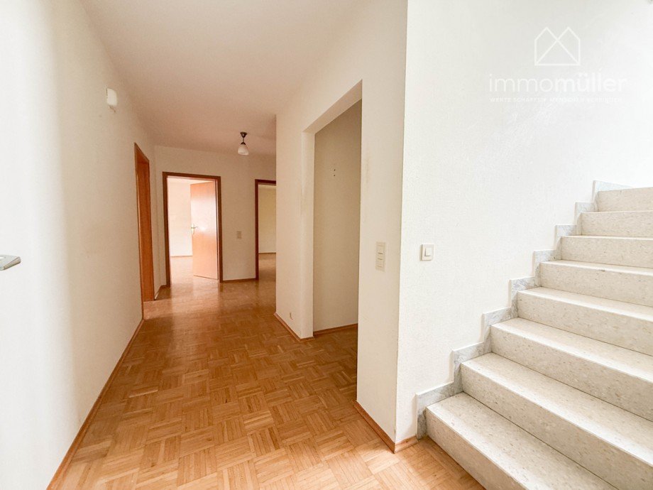 Flur EG Einfamilienhaus Kriegsfeld