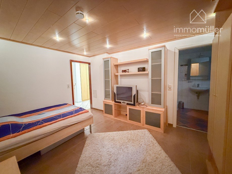 Schlafzimmer UG Doppelhaush�lfte Eisenberg