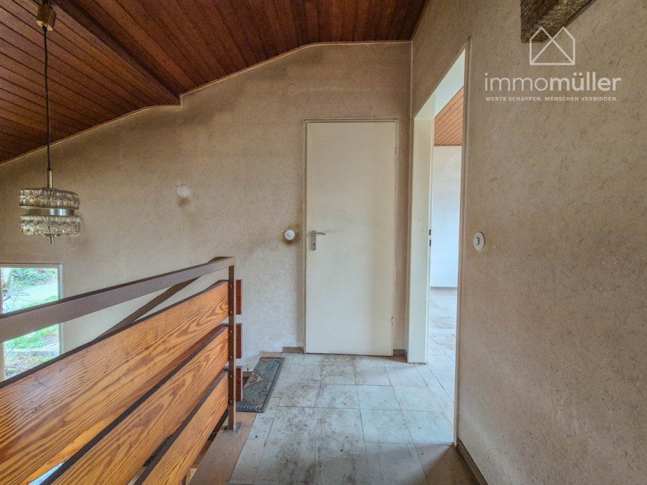 Flur OG Reihenendhaus Steinborn - Eisenberg (Pfalz)