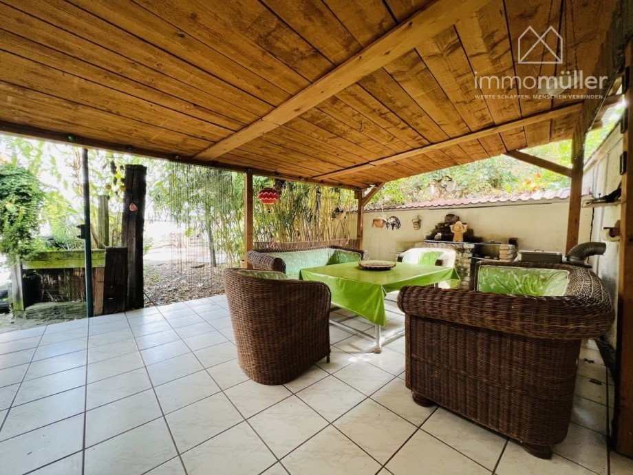 9. �berdachte Terrasse Einfamilienhaus Kronau