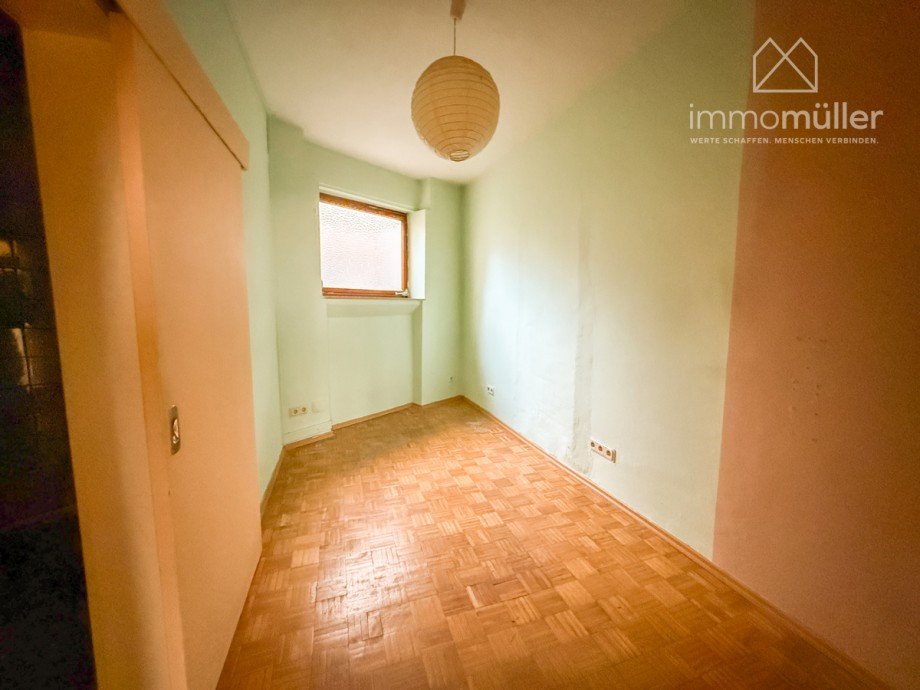 Zimmer 1.OG Haus Gr�nstadt