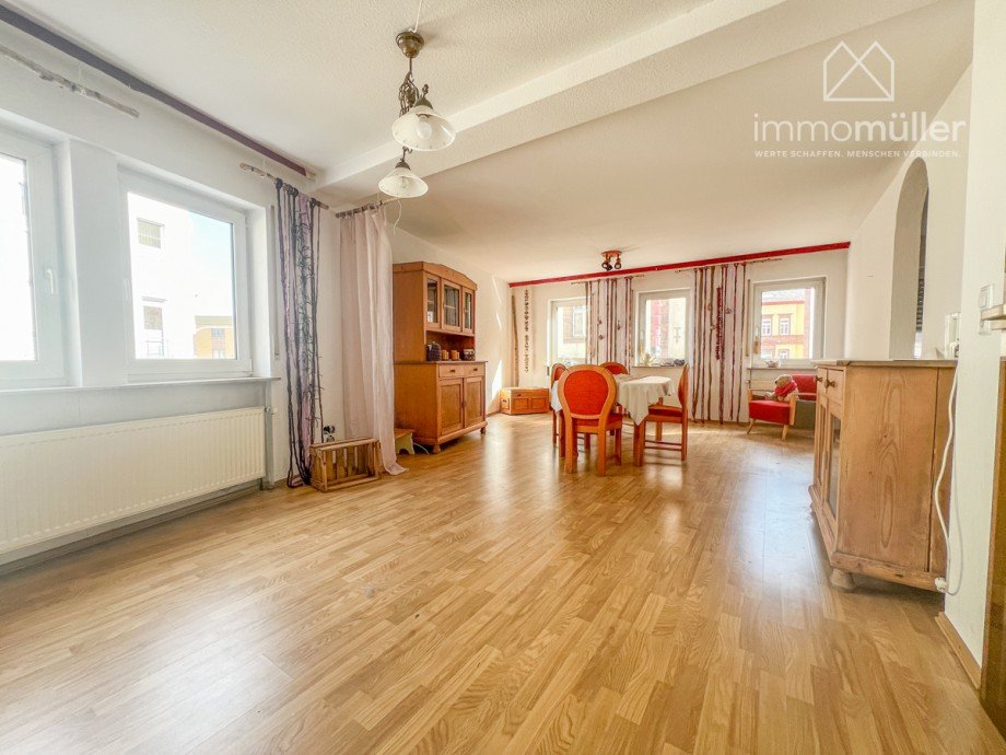 Wohnen/Essen Haus Gr�nstadt