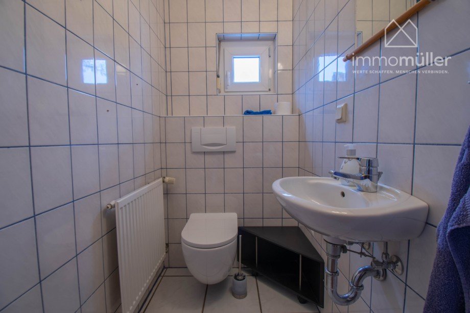 G�ste-WC Doppelhaush�lfte Ebertsheim