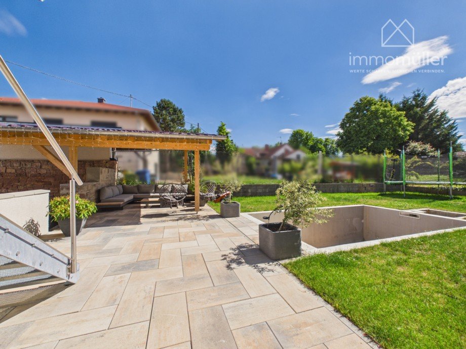 Garten + Pool Einfamilienhaus Ebertsheim