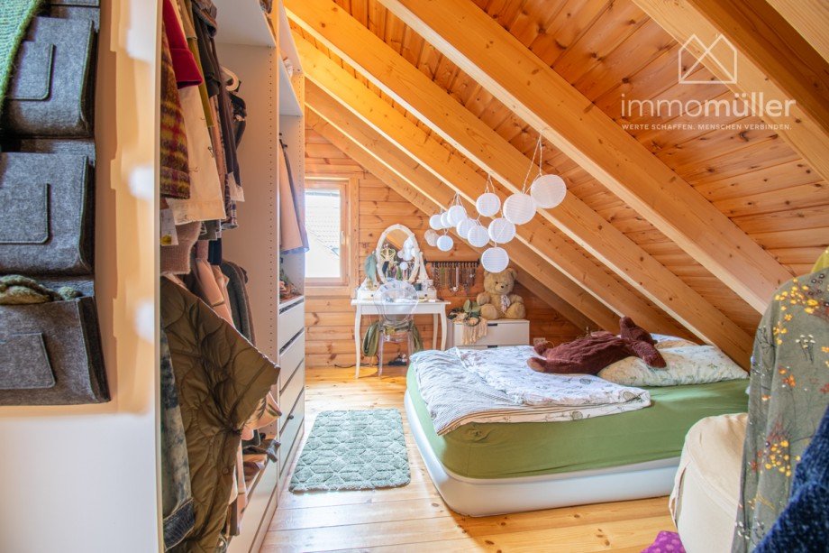 Zimmer OG Einfamilienhaus Zellertal
