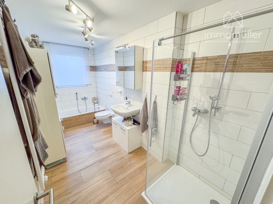 Badezimmer Etagenwohnung Gr�nstadt