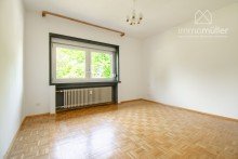 Schlafen EG 2 Exklusiver Bungalow mit ELW, Panoramablick & park�hnlichem Grundst�ck in Bestlage von Eisenberg