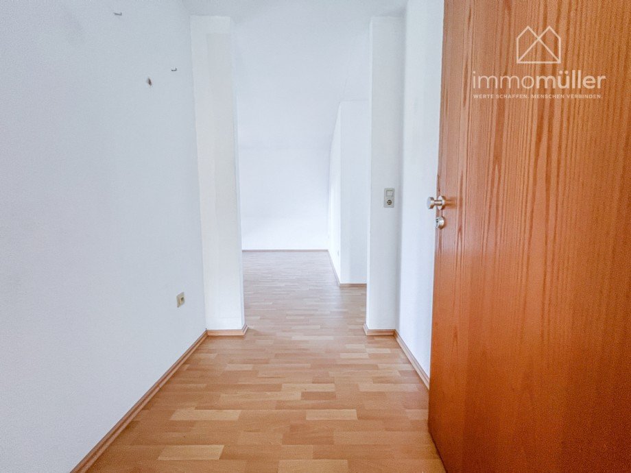 Eingangsbereich Dachgeschosswohnung Bockenheim