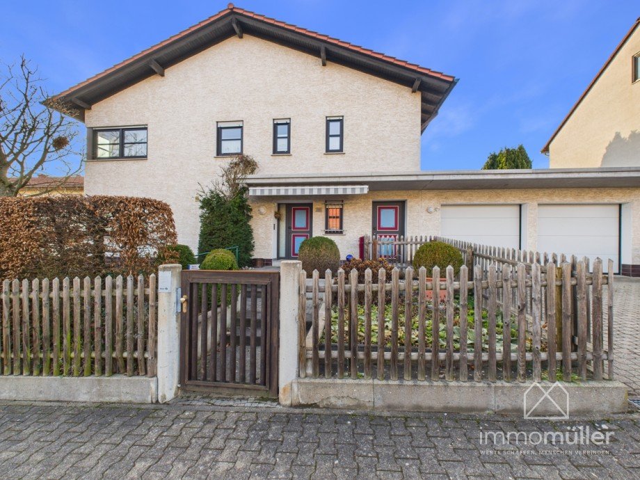 Hausansicht Einfamilienhaus Gr�nstadt