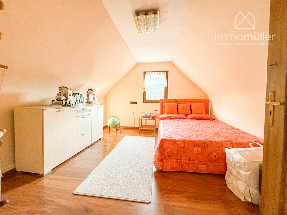 Dachgeschoss Einfamilienhaus Altleiningen