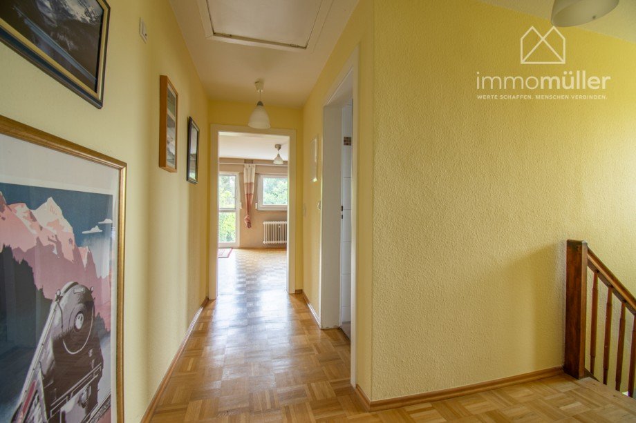 Flur OG Einfamilienhaus Gro�karlbach