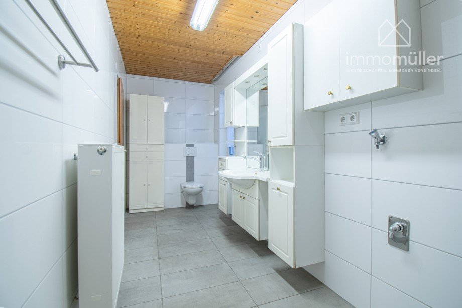 Badezimmer EG Zweifamilienhaus Gr�nstadt / Asselheim