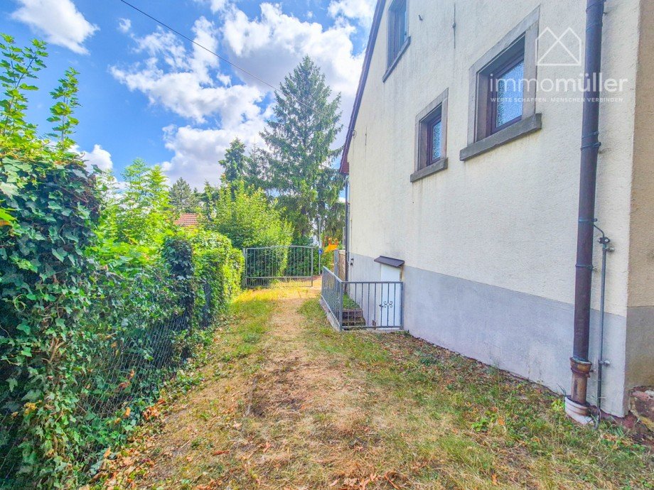 Hausansicht Einfamilienhaus Wattenheim