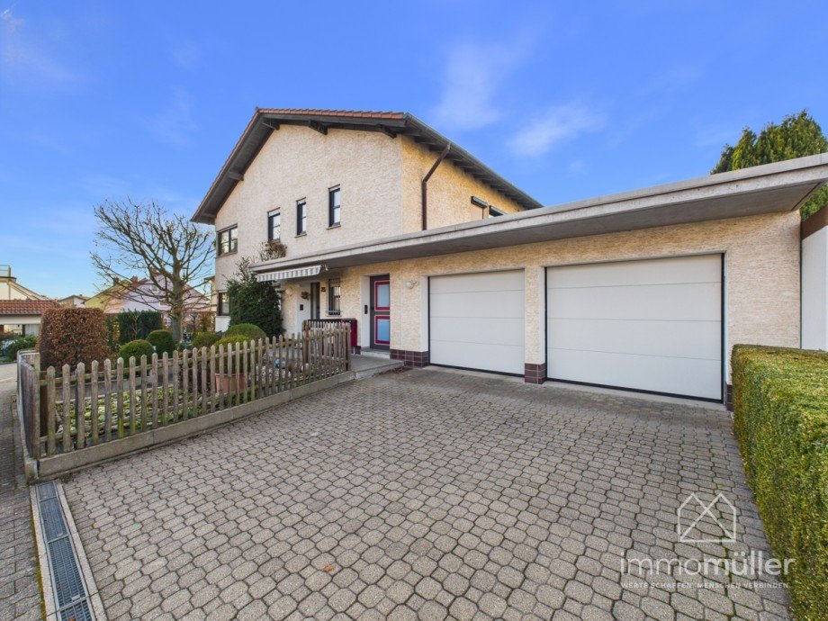 Hausansicht Einfamilienhaus Gr�nstadt