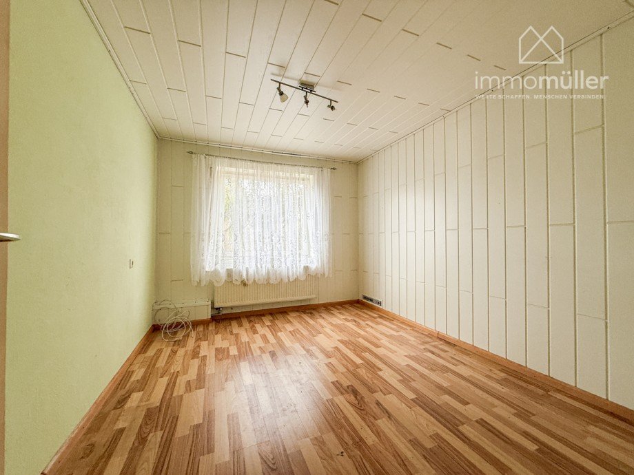 Zimmer OG Einfamilienhaus Neuleiningen