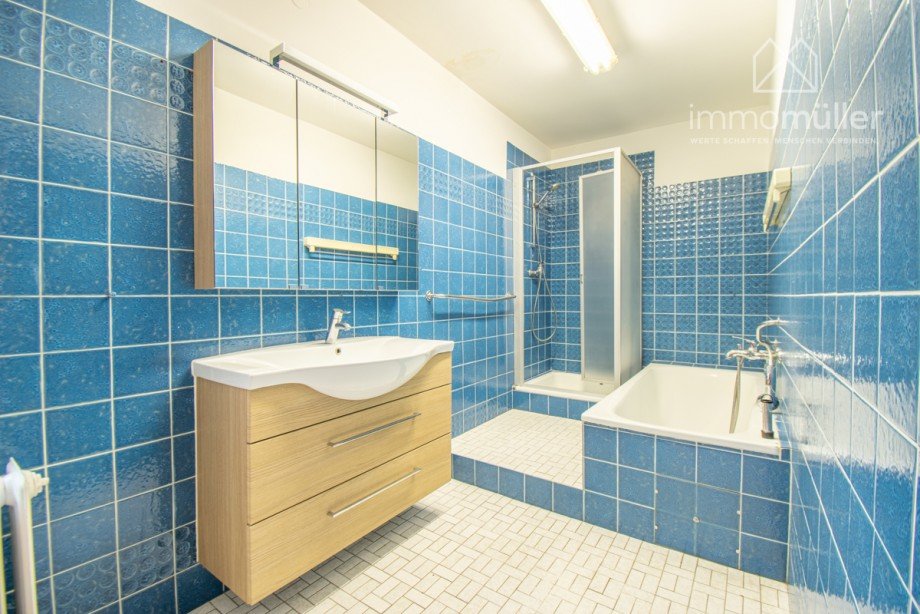 Badezimmer OG Zweifamilienhaus Gr�nstadt / Asselheim
