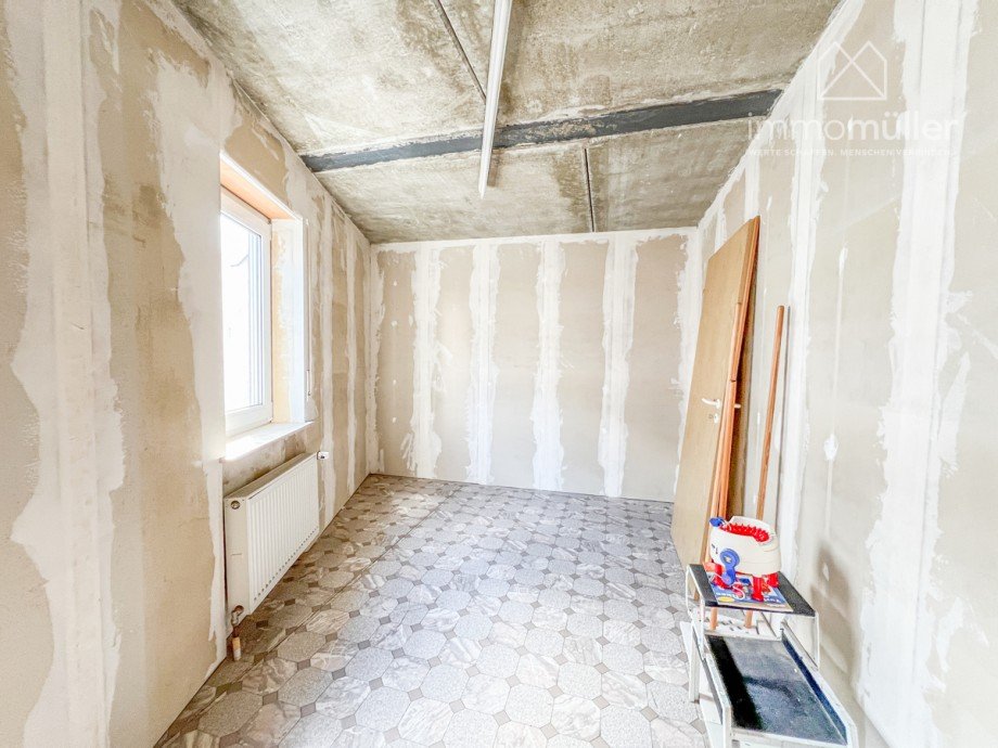 Abstellraum OG Haus Gr�nstadt