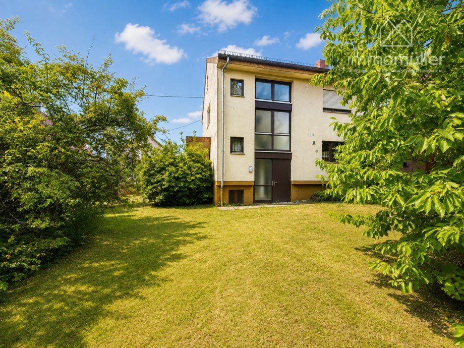 Hausansicht R�ckseite Einfamilienhaus Kriegsfeld