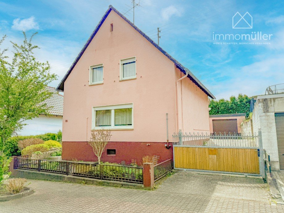 Hausansicht Einfamilienhaus Altleiningen