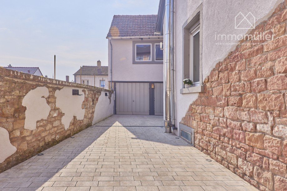 Innenhof Einfamilienhaus Eisenberg