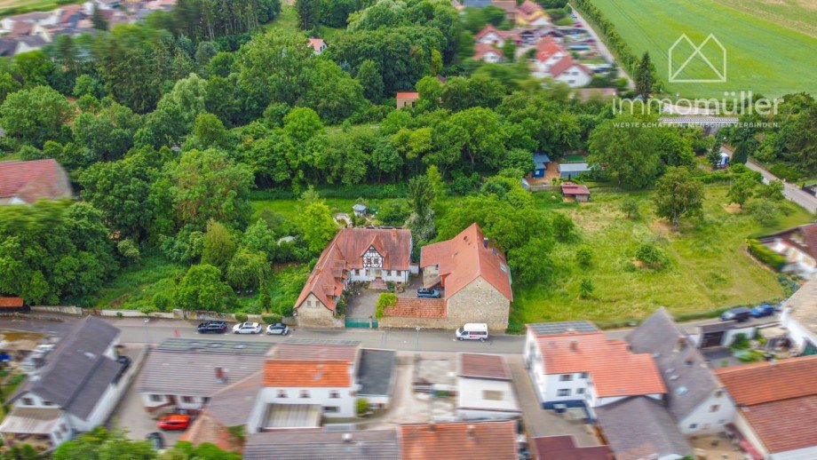 Drohnenaufnahme Bauernhaus Harxheim-Zellertal