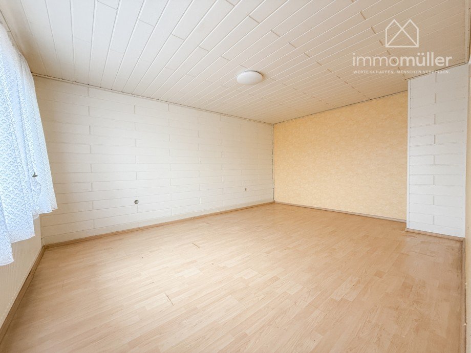 Zimmer OG Einfamilienhaus Neuleiningen