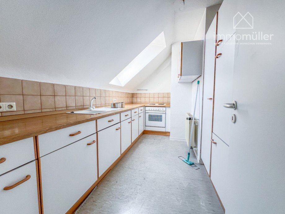 K�che Dachgeschosswohnung Bockenheim