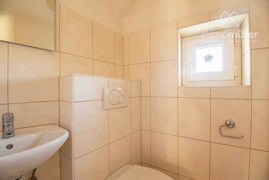 G�ste-WC 2. OG Haus Eisenberg