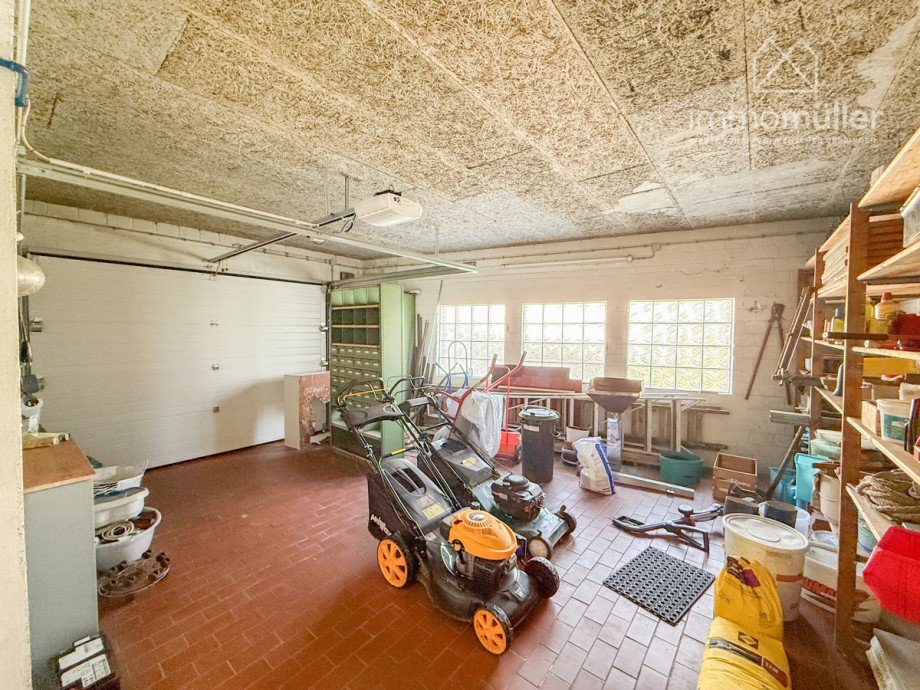 Garage Doppelhaush�lfte Lindenberg