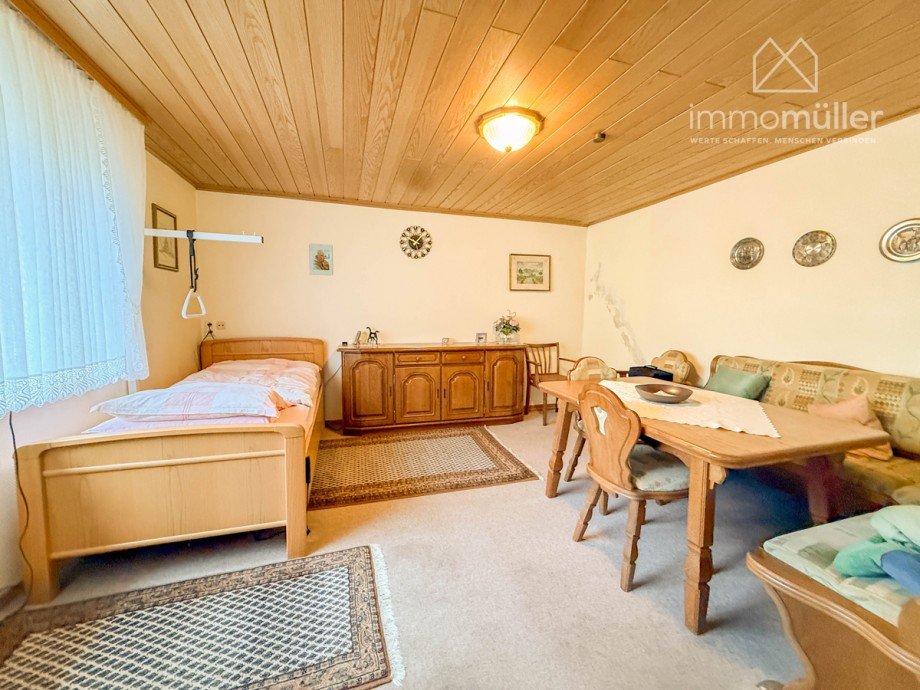 Wohnzimmer EG Einfamilienhaus Weisenheim am Berg
